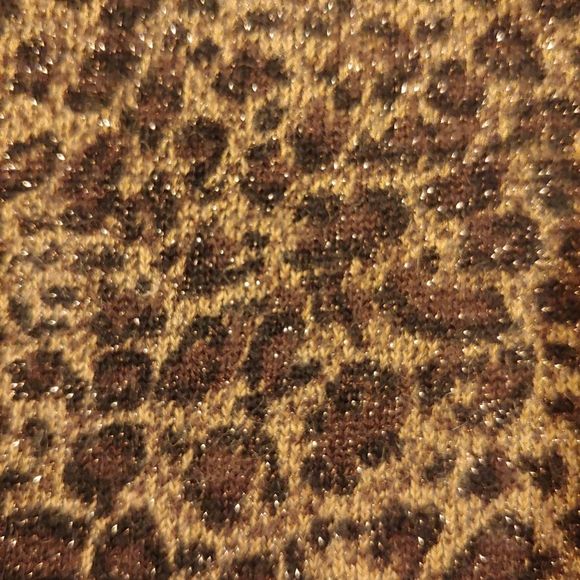 Sleeveless Mock Turtleneck Sweater - Picture 6 of 6